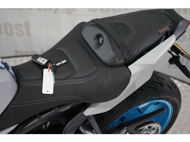 yamaha - mt-09-y-amt