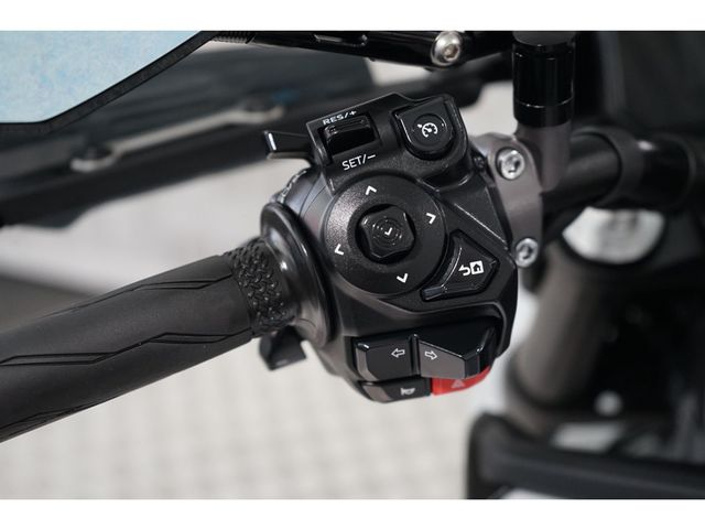 yamaha - mt-09-y-amt