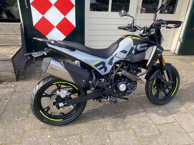 benelli - bkx-125-s