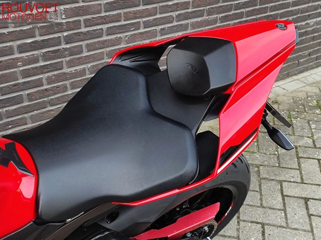 yamaha - yzf-r1