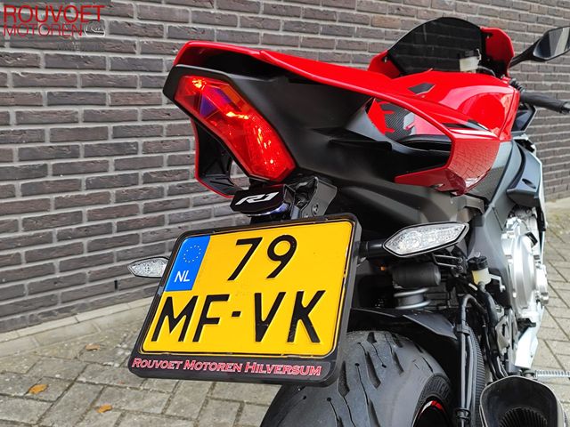 yamaha - yzf-r1