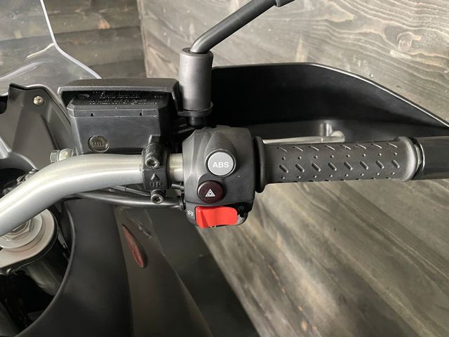 moto-guzzi - stelvio-1200-v4-abs-ntx