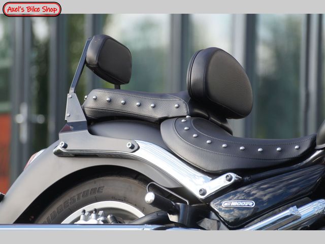 suzuki - intruder-c-1800-r