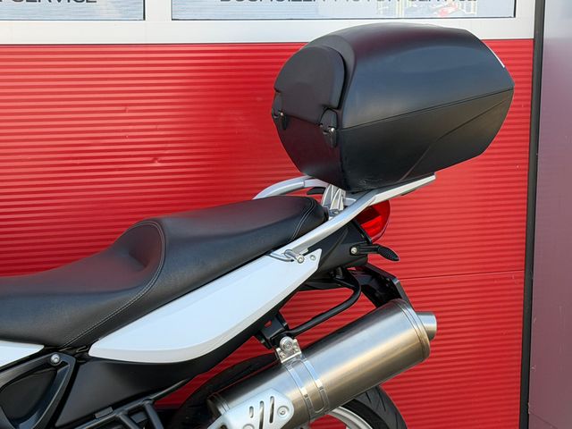 bmw - f-800-gt