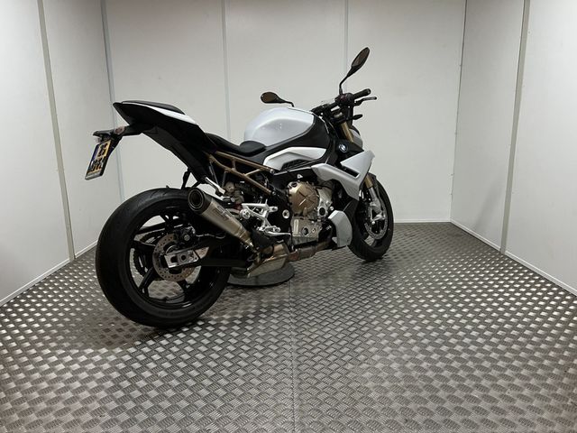 bmw - s-1000-r