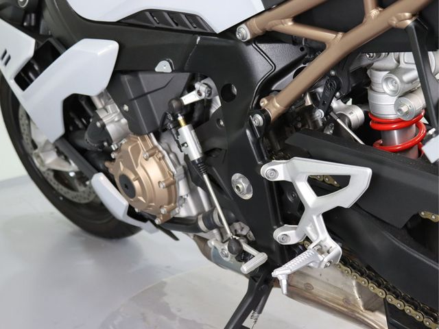 bmw - s-1000-r