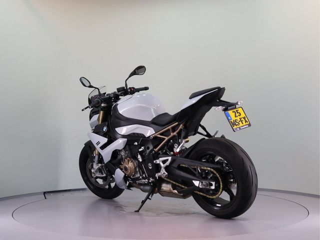 bmw - s-1000-r