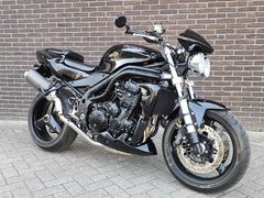 TRIUMPH SPEED TRIPLE
