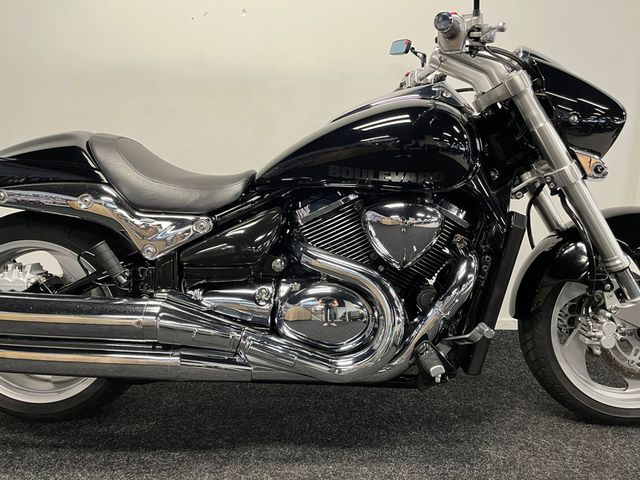 suzuki - intruder-m-1500