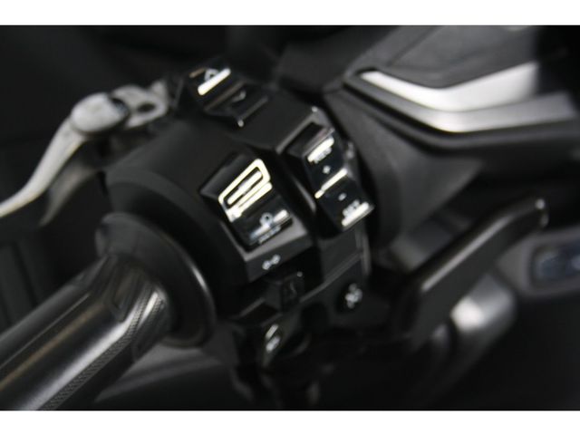 yamaha - tmax-tech-max-560