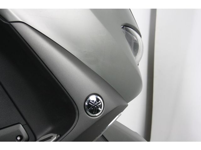 yamaha - tmax-tech-max-560