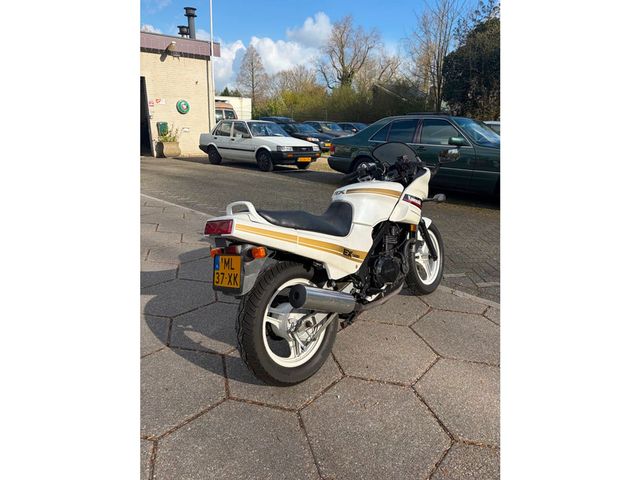 kawasaki - gpz-500-s