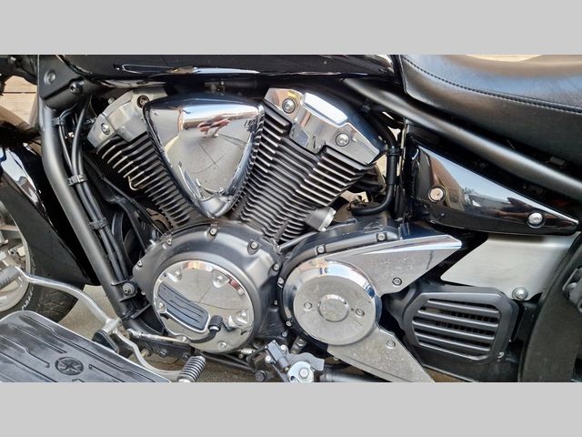 yamaha - xvs-1300-a-midnight-star