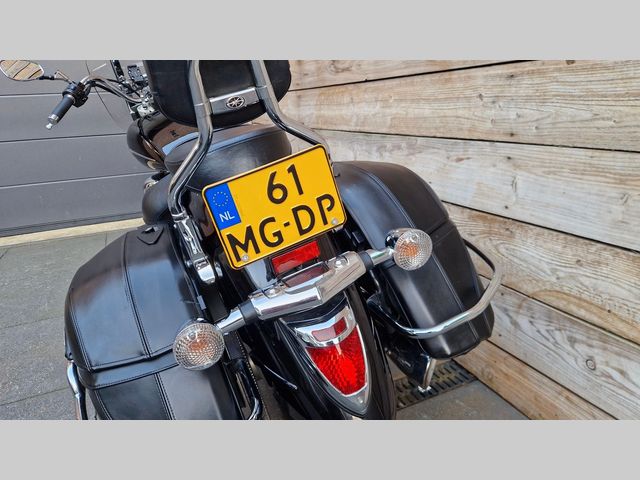 yamaha - xvs-1300-a-midnight-star