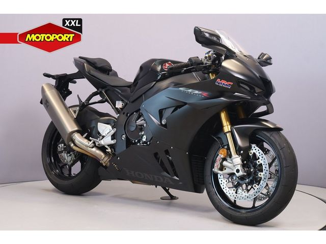 honda - cbr-1000-rr-r-fireblade-sp
