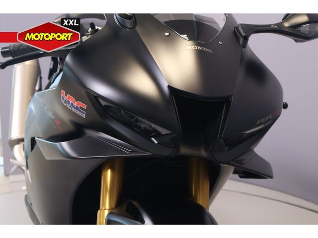 honda - cbr-1000-rr-r-fireblade-sp