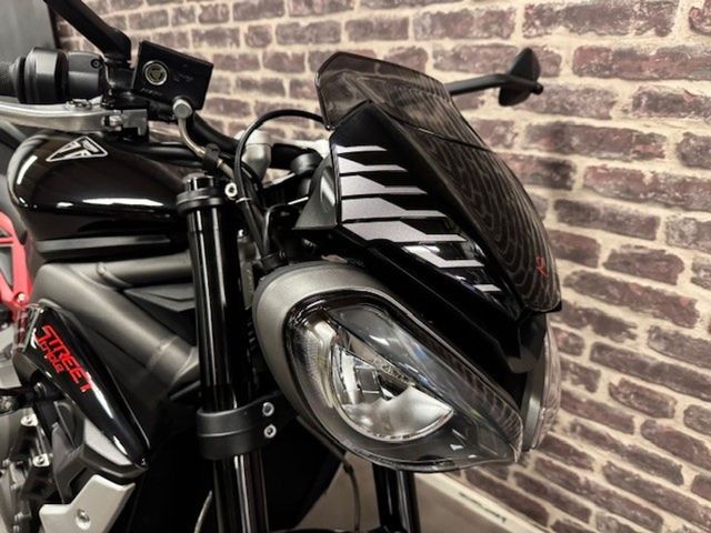triumph - street-triple-r