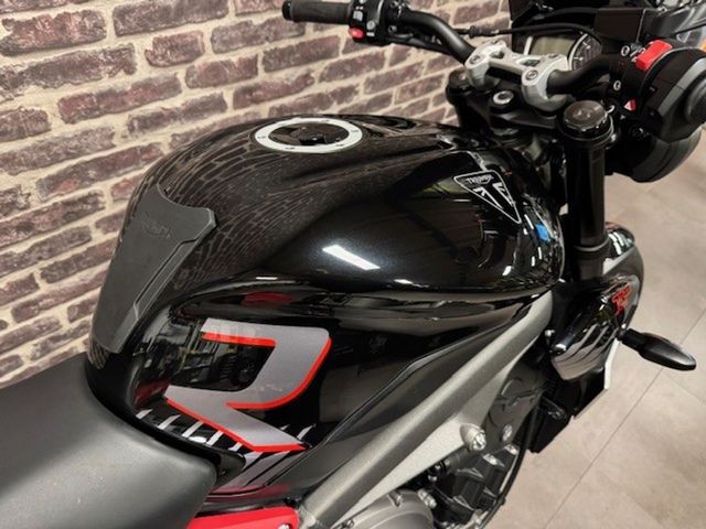 triumph - street-triple-r