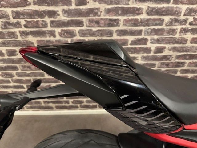 triumph - street-triple-r