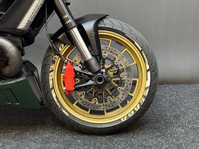 ducati - diavel
