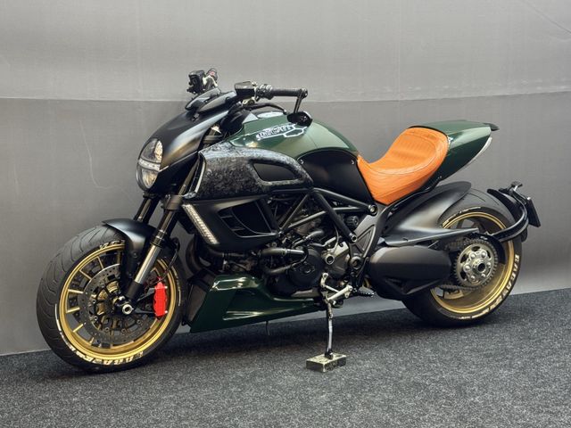 ducati - diavel