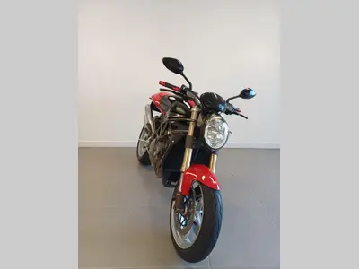 MV AGUSTA BRUTALE 910 – foto 4