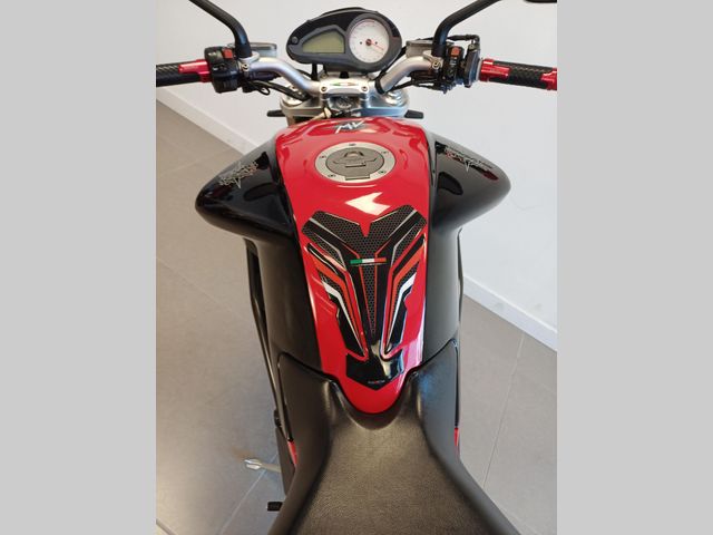 mv-agusta - brutale-910