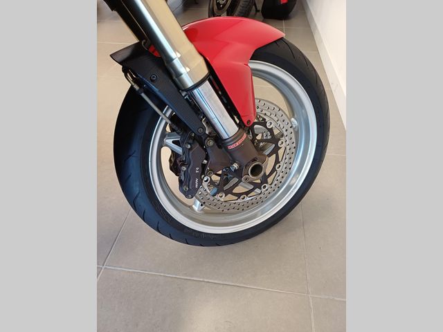 mv-agusta - brutale-910