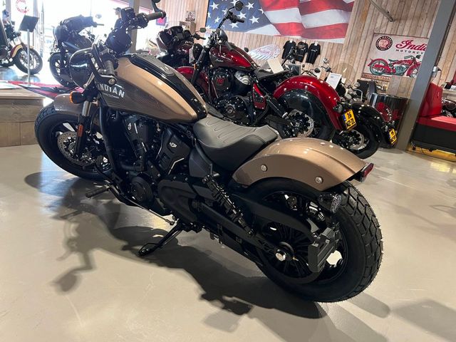 indian - scout-bobber-limited-tech