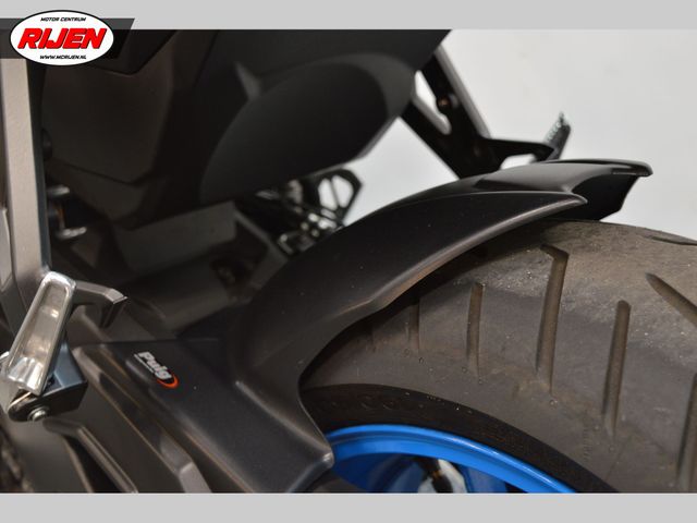 suzuki - gsx-8s