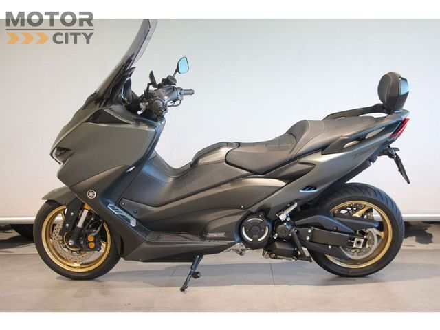 yamaha - tmax-tech-max-560
