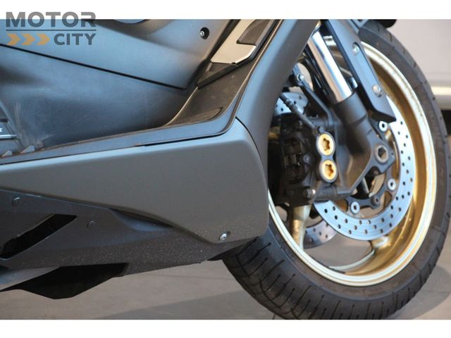 yamaha - tmax-tech-max-560