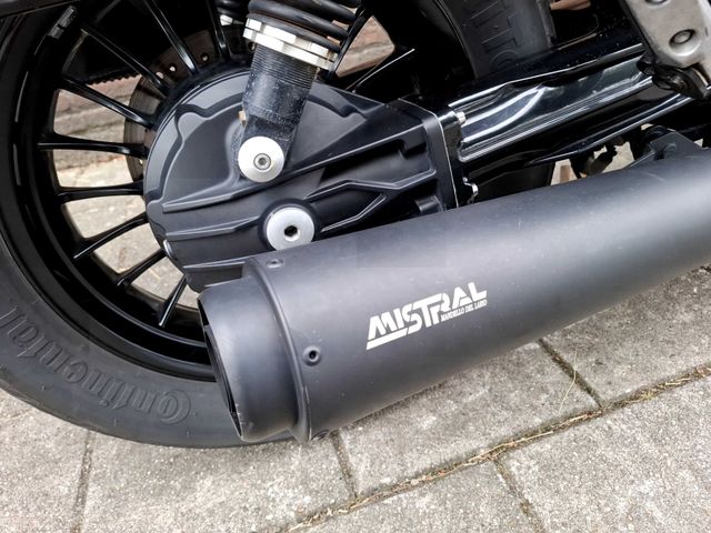 moto-guzzi - v-9-bobber-850