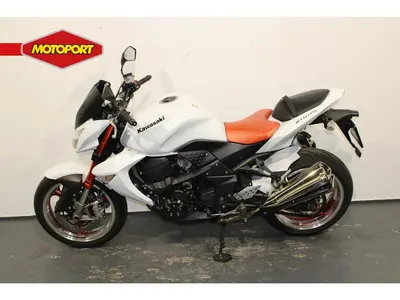 KAWASAKI Z1000 – foto 3