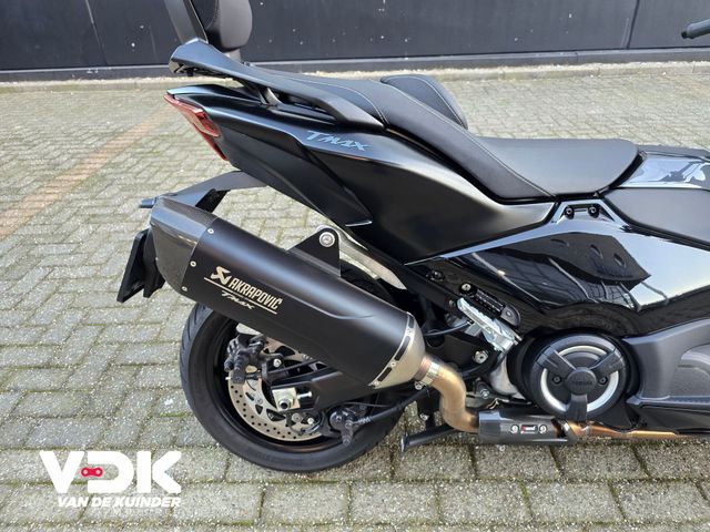 yamaha - tmax-tech-max-560