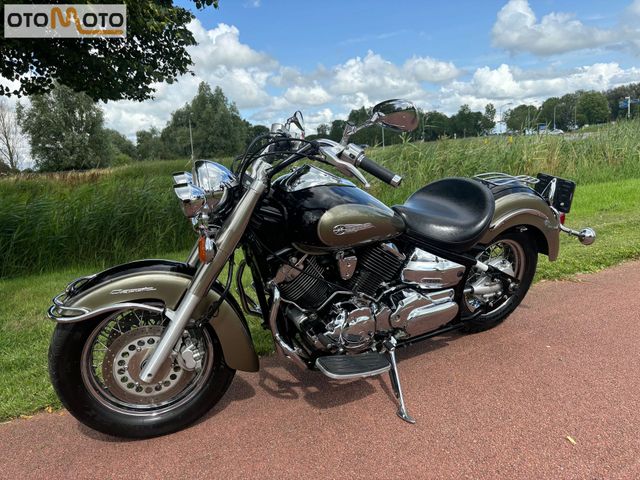 yamaha - xvs-1100-a-dragstar-classic