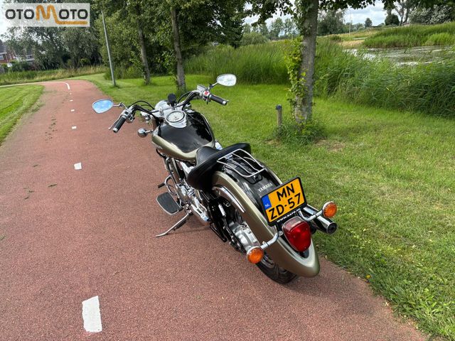 yamaha - xvs-1100-a-dragstar-classic