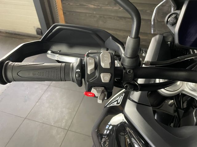 triumph - tiger-900-gt-pro