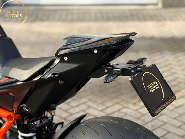 ktm - 1290-super-duke-r