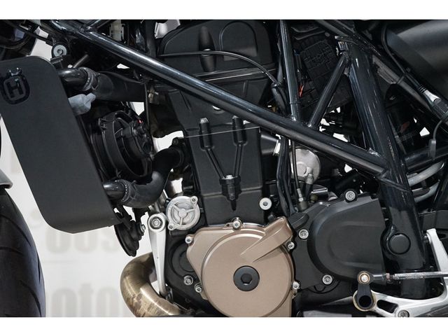 husqvarna - vitpilen-701
