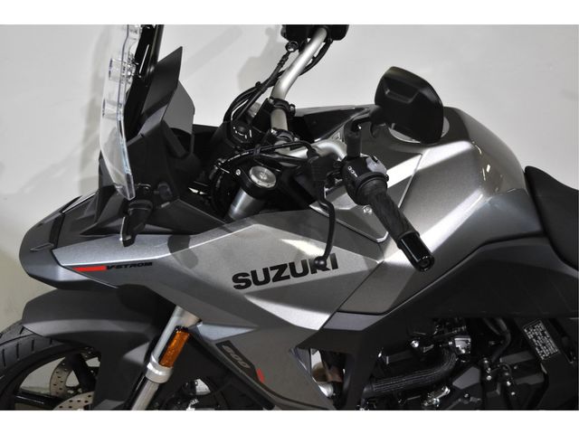 suzuki - v-strom-800