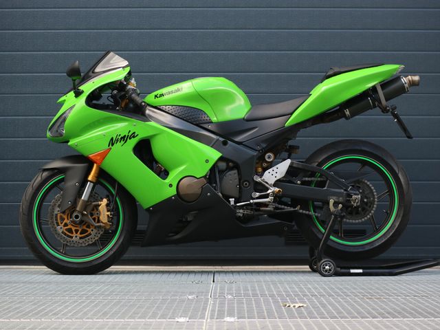 kawasaki - ninja-zx-6r