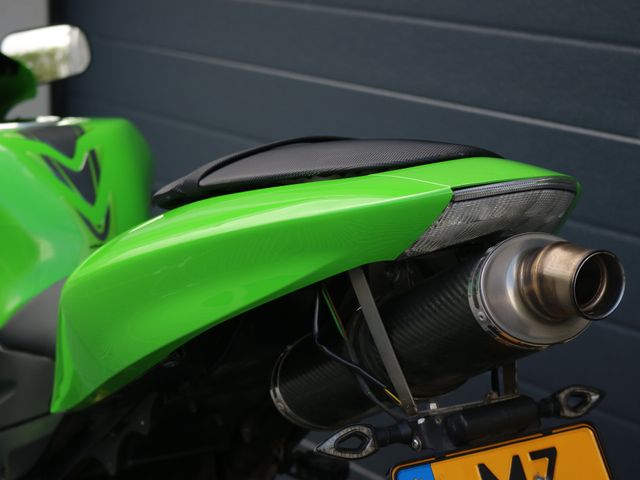 kawasaki - ninja-zx-6r