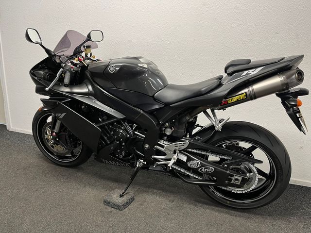 yamaha - yzf-r1