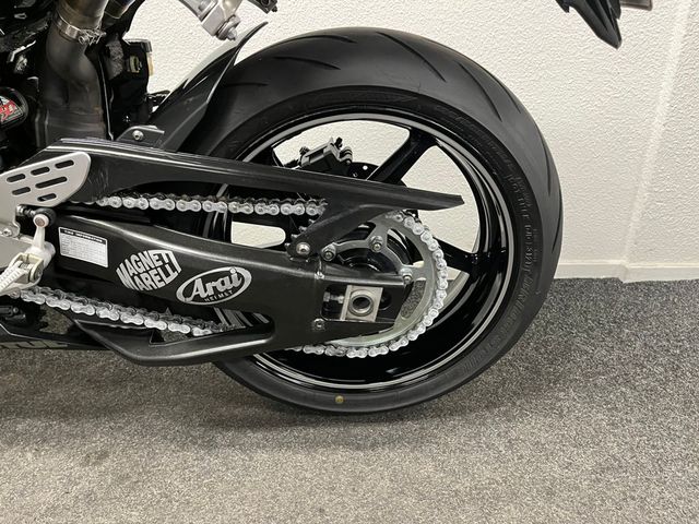yamaha - yzf-r1