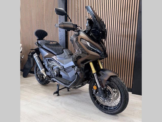 honda - x-adv-special-edition