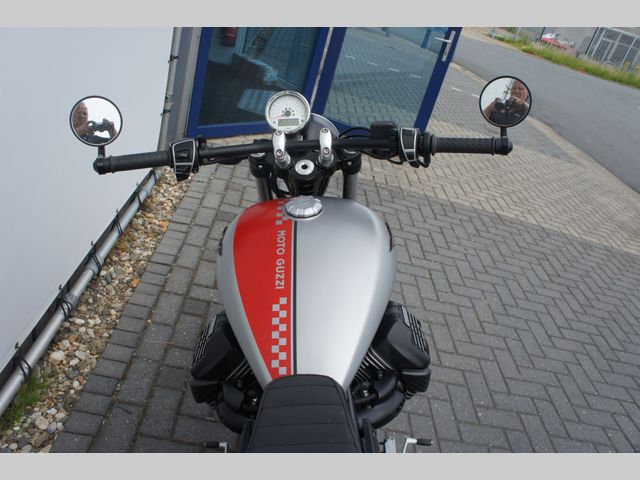 moto-guzzi - v-9-bobber