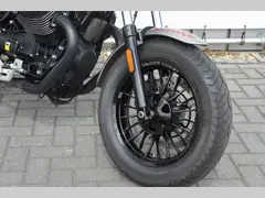 Moto Guzzi V 9 Bobber 2017 occasion – foto 6 van 25