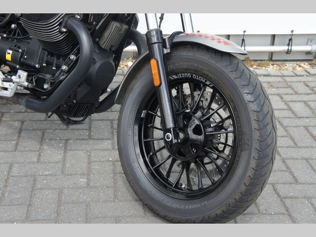 moto-guzzi - v-9-bobber