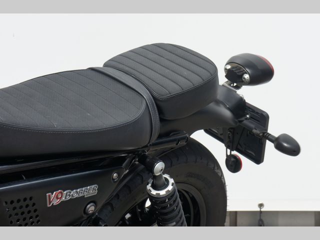 moto-guzzi - v-9-bobber